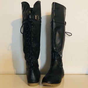 ‼️FLASH SALE‼️LACE UP BACK BUCKLE BOOTS!